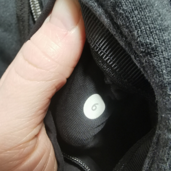 Lululemon en route jacket - Picture 11 of 16